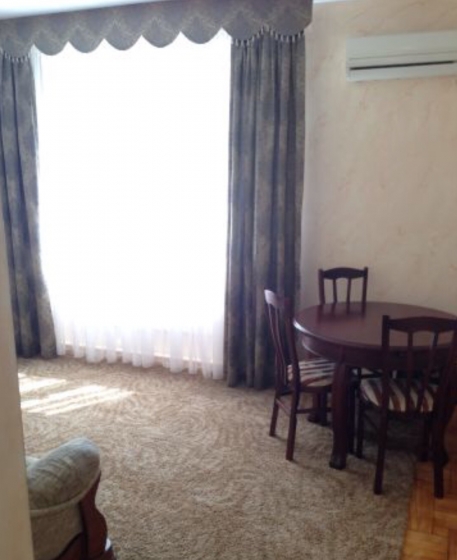 Сдам 3-х комнатную квартиру по суточно в городе Сухум (Абхазия)