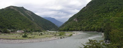 Долина реки Бзыбь