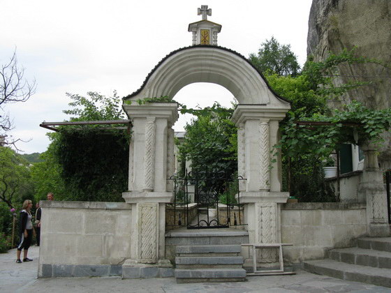 Свято-Успенский мужской монастырь. Кладбище