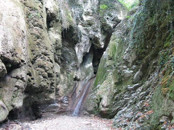 Водопад Грот